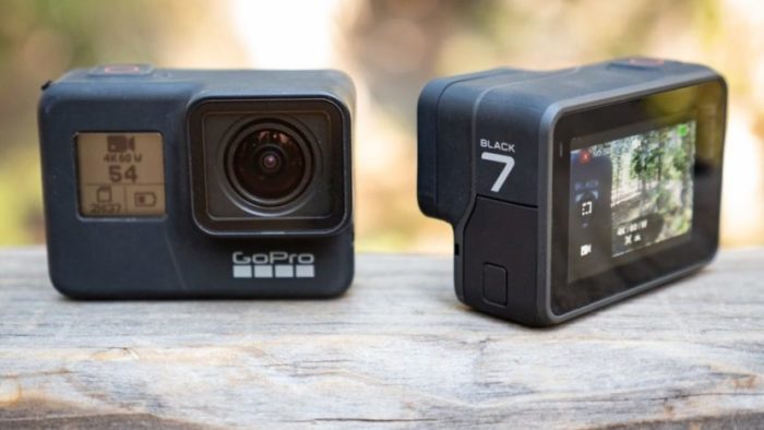 Экшн камера GoPro HERO7 спереди и сзади